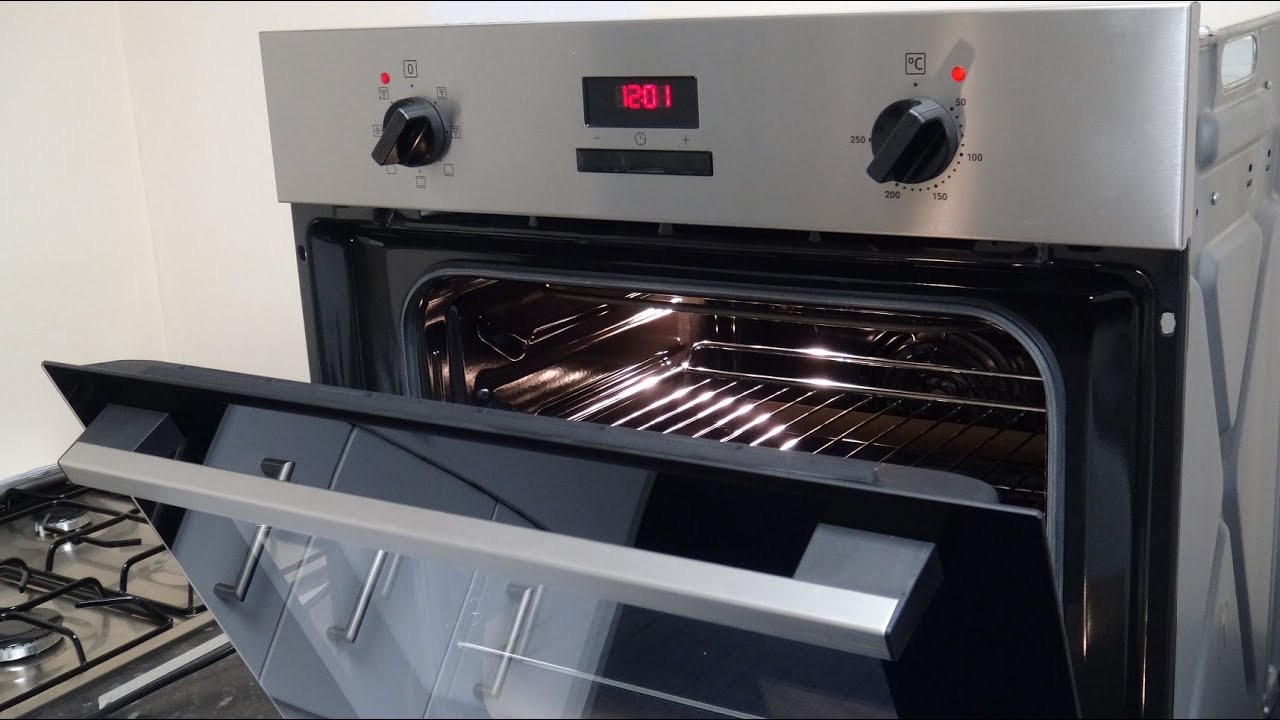 Ovan Display Oven ZOHTCXC Zanussi Multifunction 65L Capacity & LED Display - The ...